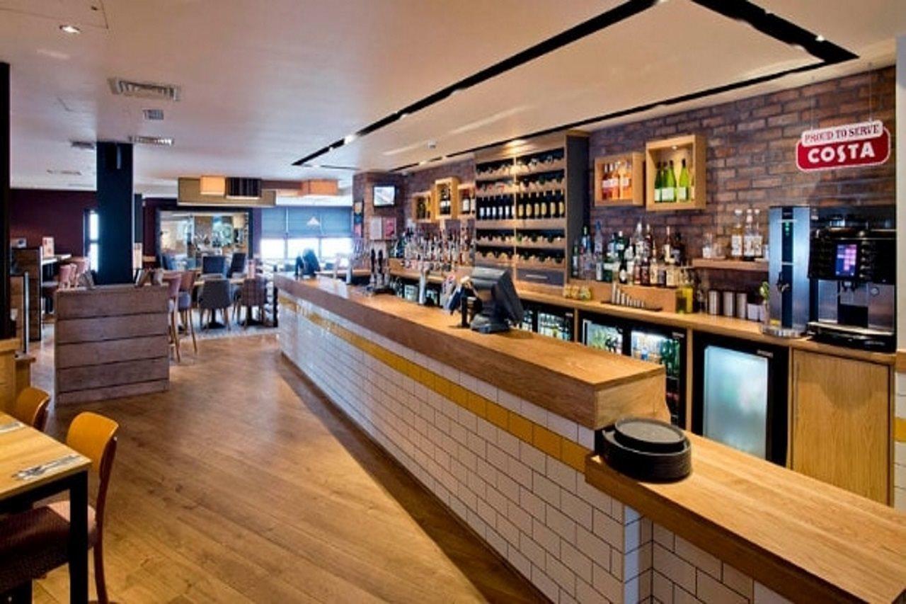 Premier Inn Stirling City Centre Εξωτερικό φωτογραφία